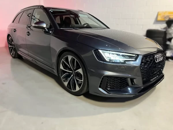 Audi RS 4 2.9 TFSI 331kW 450 cv quattro tiptro Avant